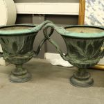 742 8057 GARDEN URNS